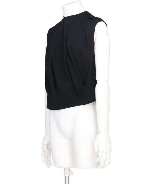 IRREGULAR PLEATEDSLEEVELESS T-SHIRT