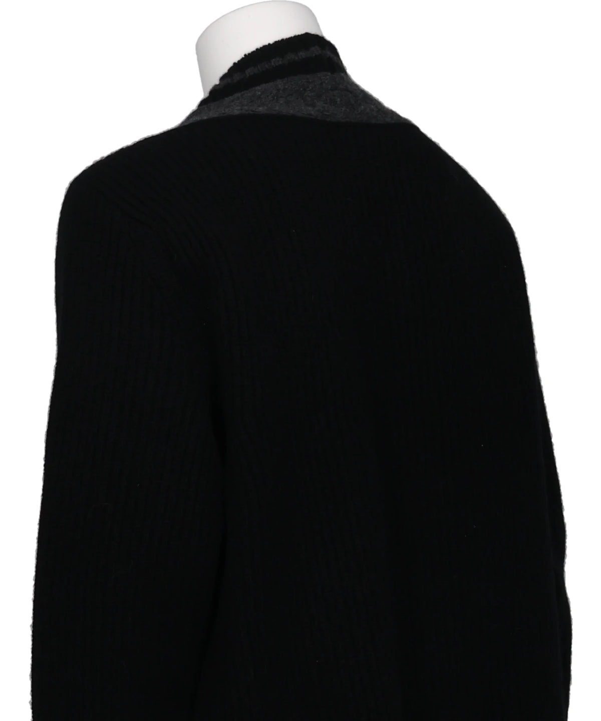 CABLE KNIT CARDIGAN