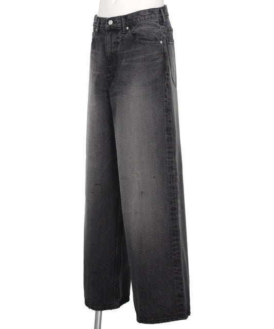 MB BAGGY JEANS USED