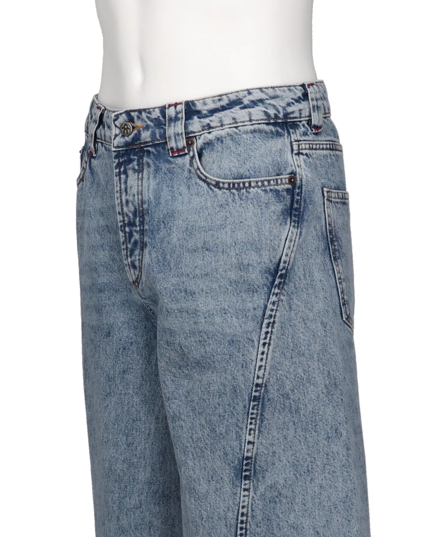 PLEATED JEANS