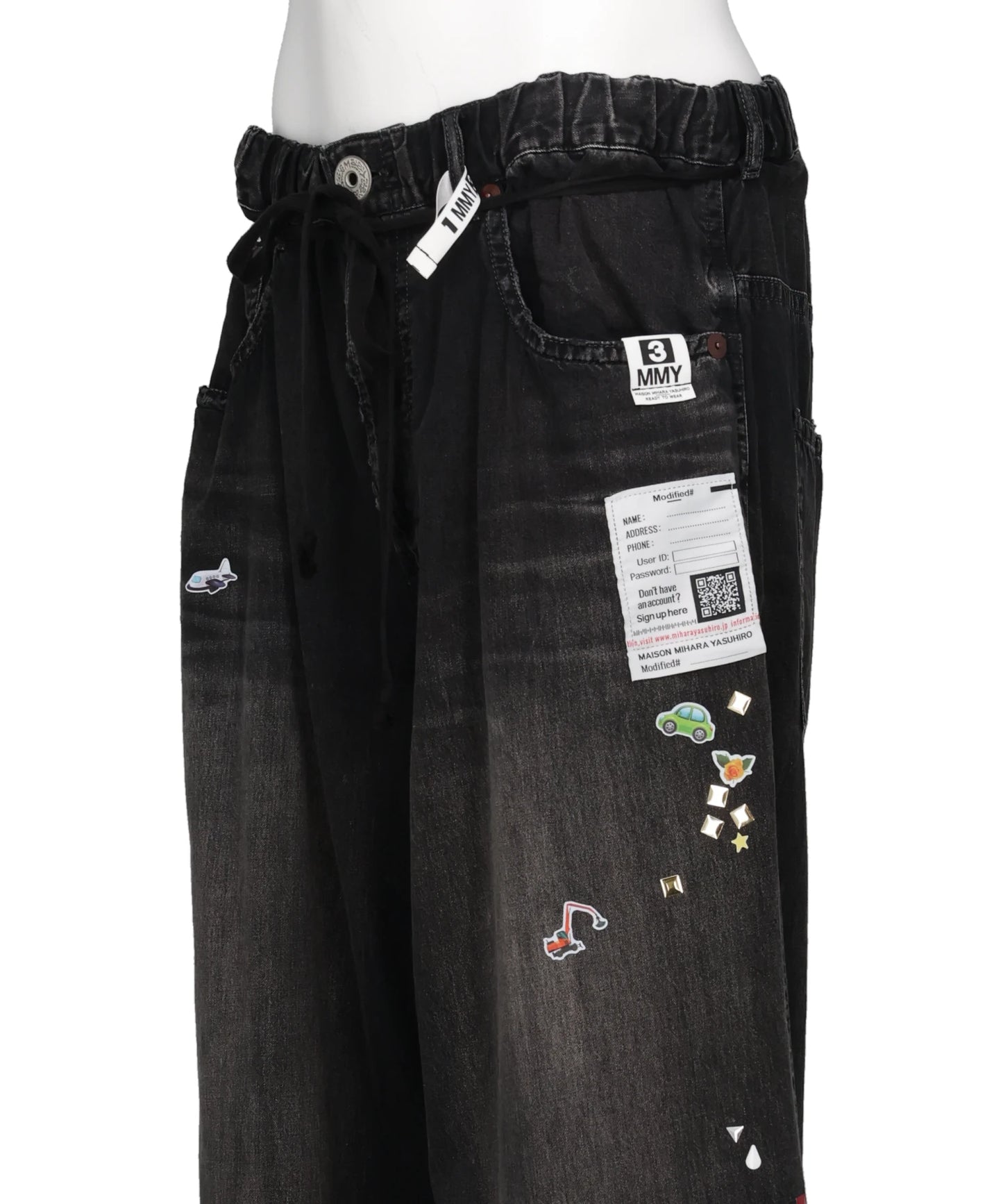 DENIM HUGE DETAIL PANTS w KIDS STICKER