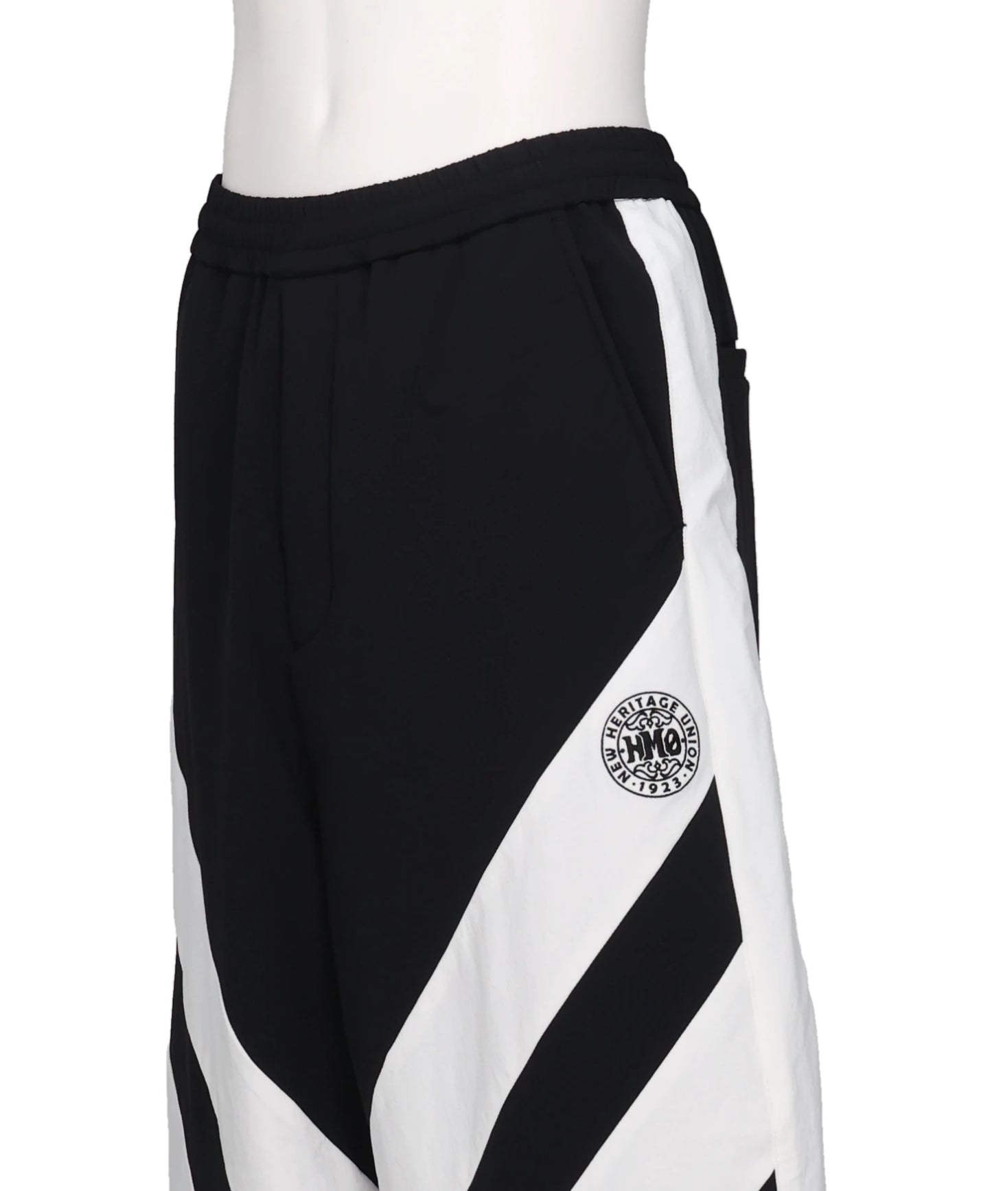 CHEVRON PUFFER NYLON TROUSER