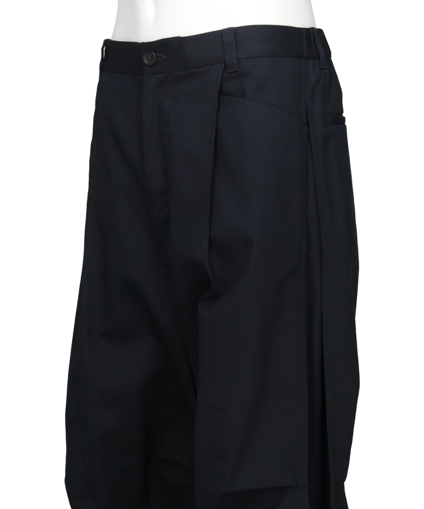 STRUCTURED CHINO TUCK PANTS