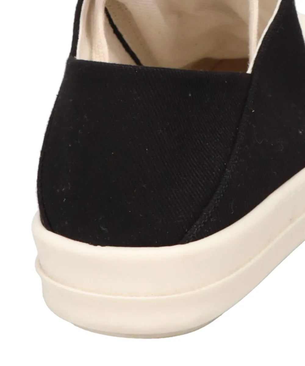SLIP ON - BLACK/MILK/MILK
