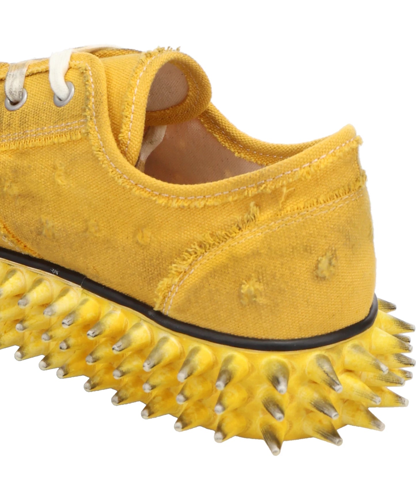 DIRTY SPIKE TOE CAP CANVAS SNEAKER