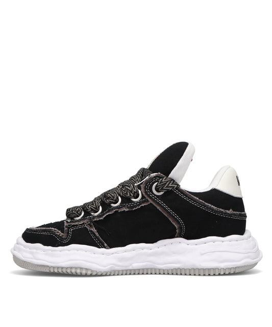 WAYNE PUFFER PATTERNED LACELOW-TOP SNEAKERS