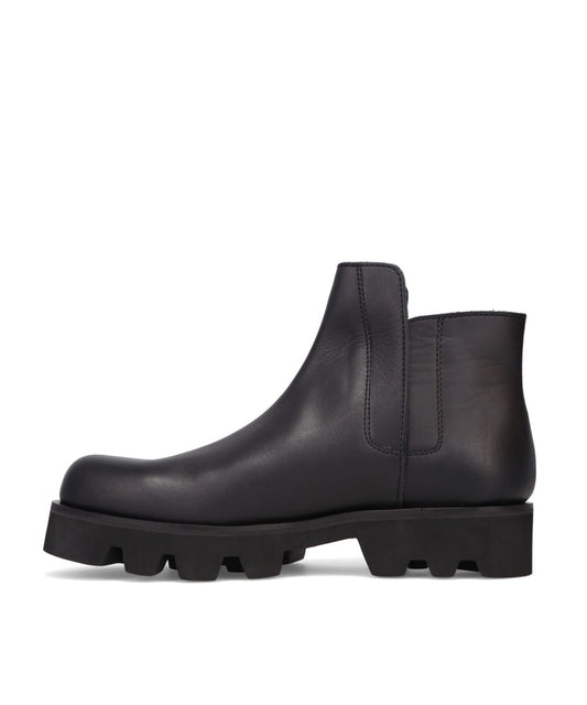 INNERGORE BOOTS WITH CHUNKY SOLE