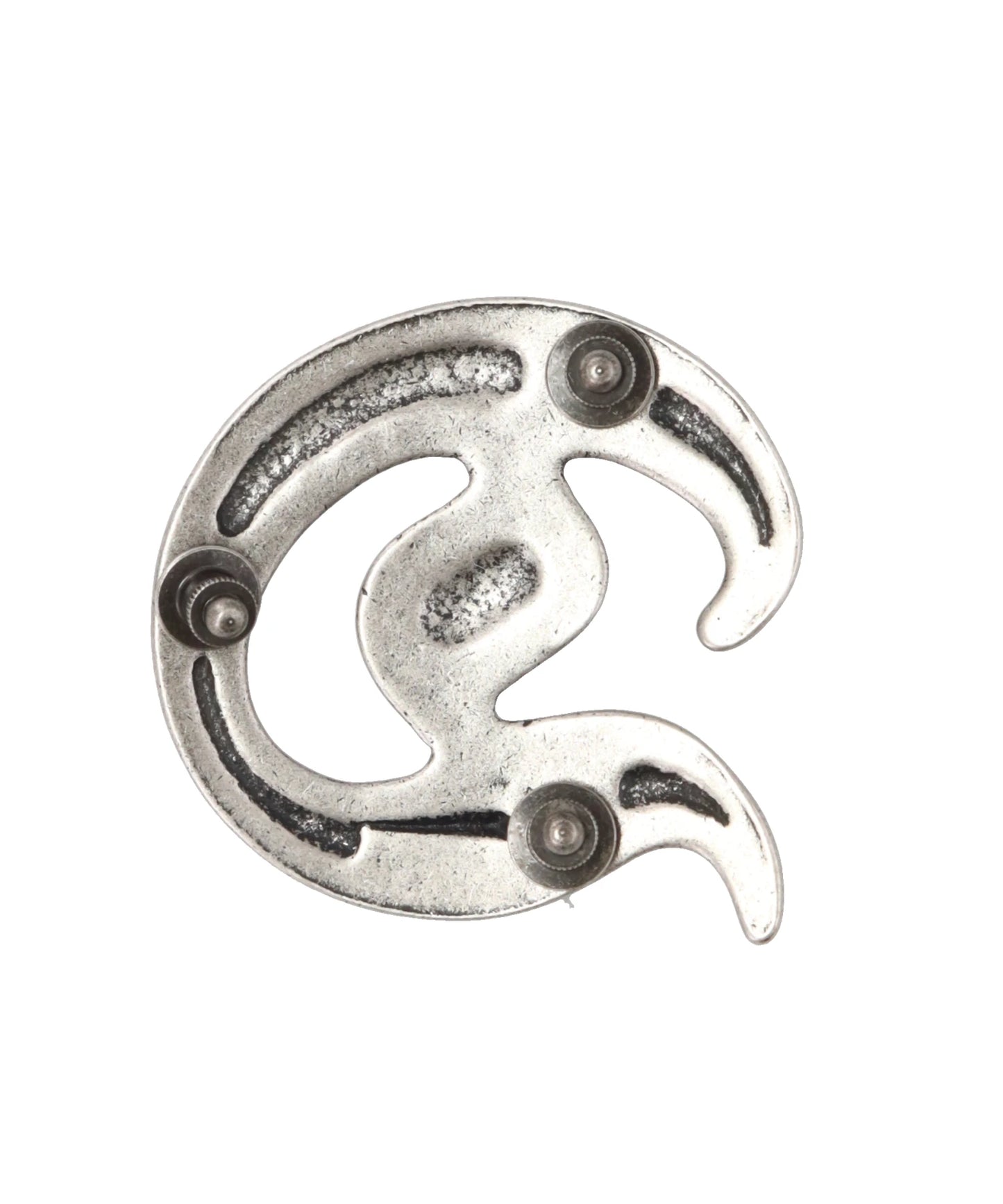 “D” METAL PIN BADGE