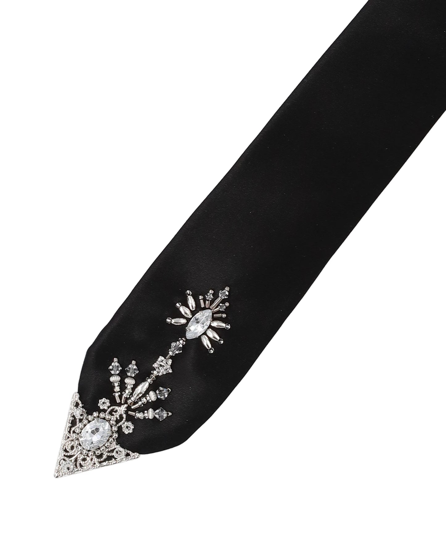 CRYSTAL SILVER TIP BLACK TIE