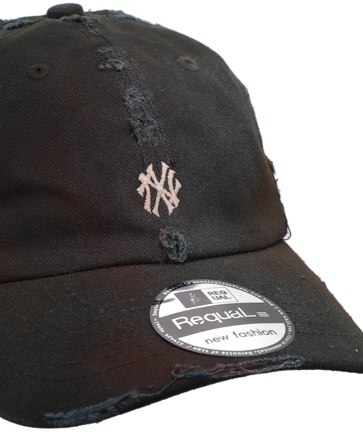 DAMAGE CAP WITH YANKEES