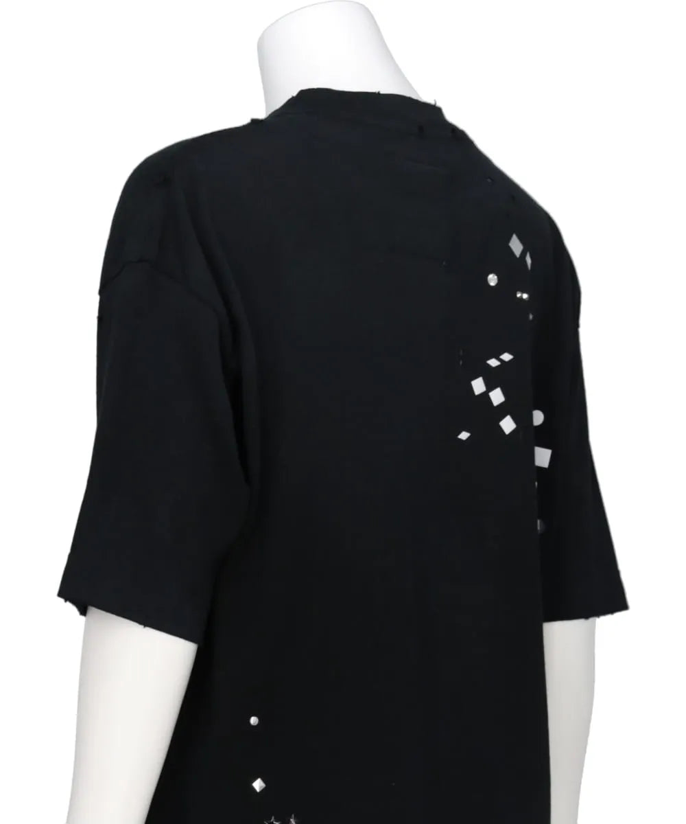 EMBELLISHED DISTRESSED TEE