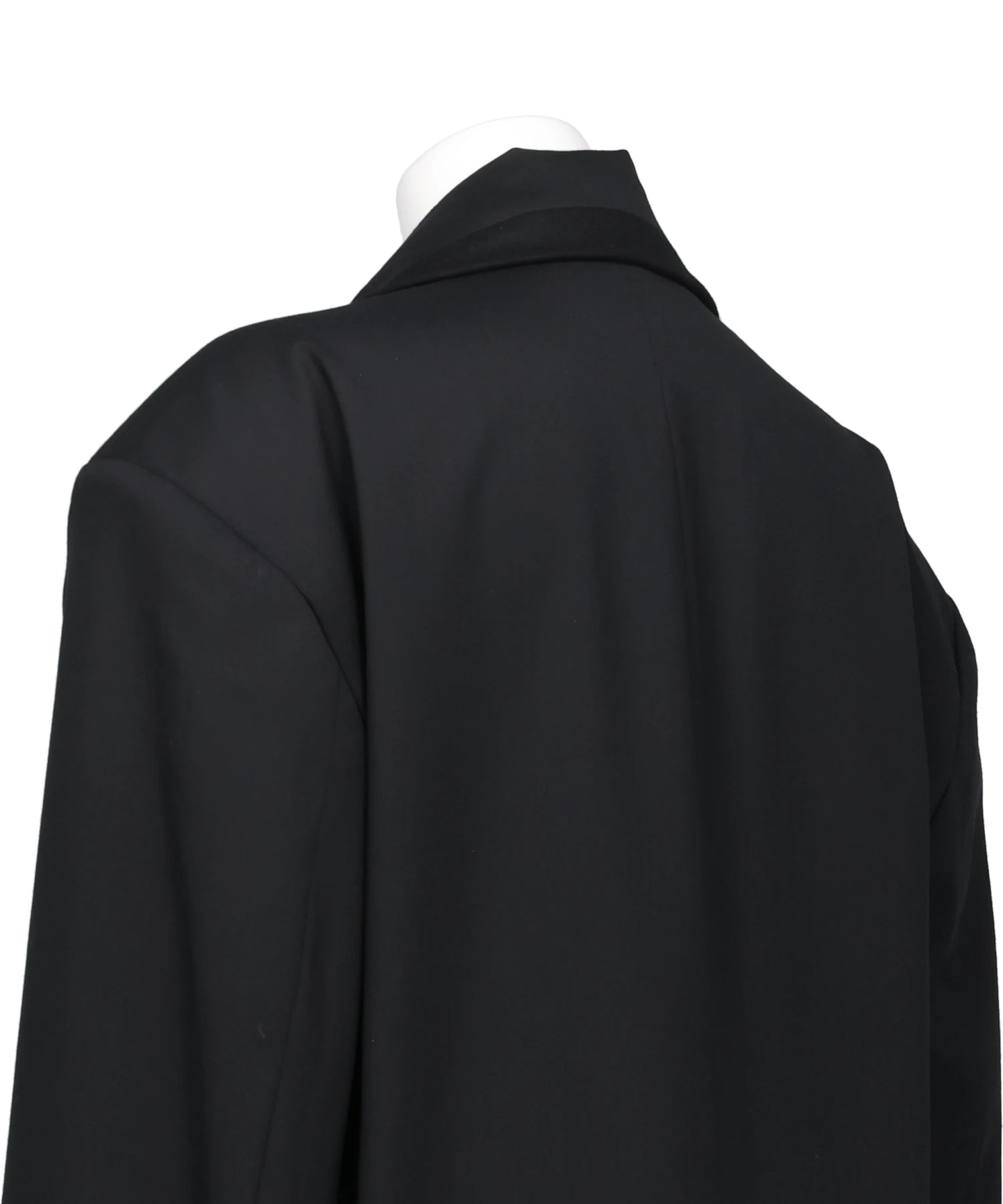 WILTED COLLAR TAILOR