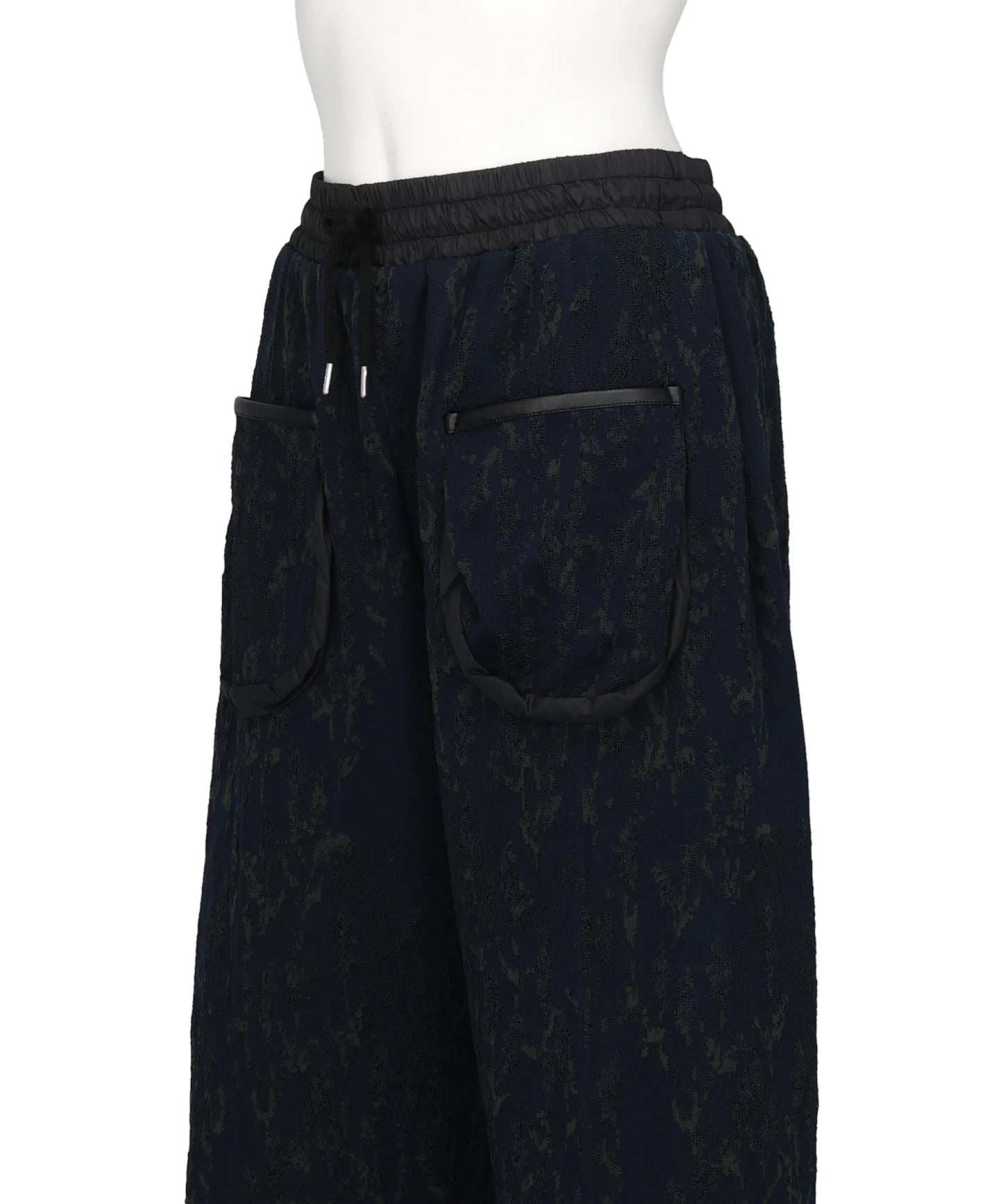 STILL LAVENDER PANTS