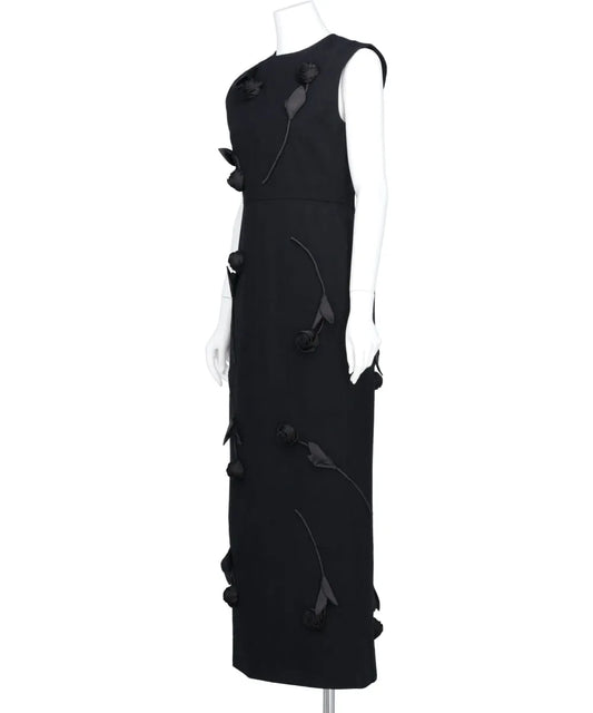 FLOWER APPLIQUE SLEEVELESS DRESS