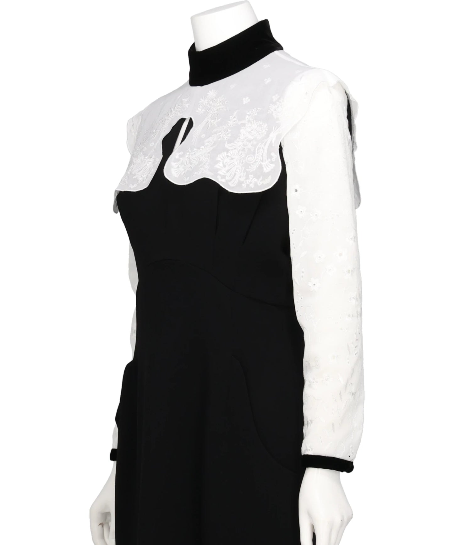 TRIACETATE GEORGETTE EMBROIDERY