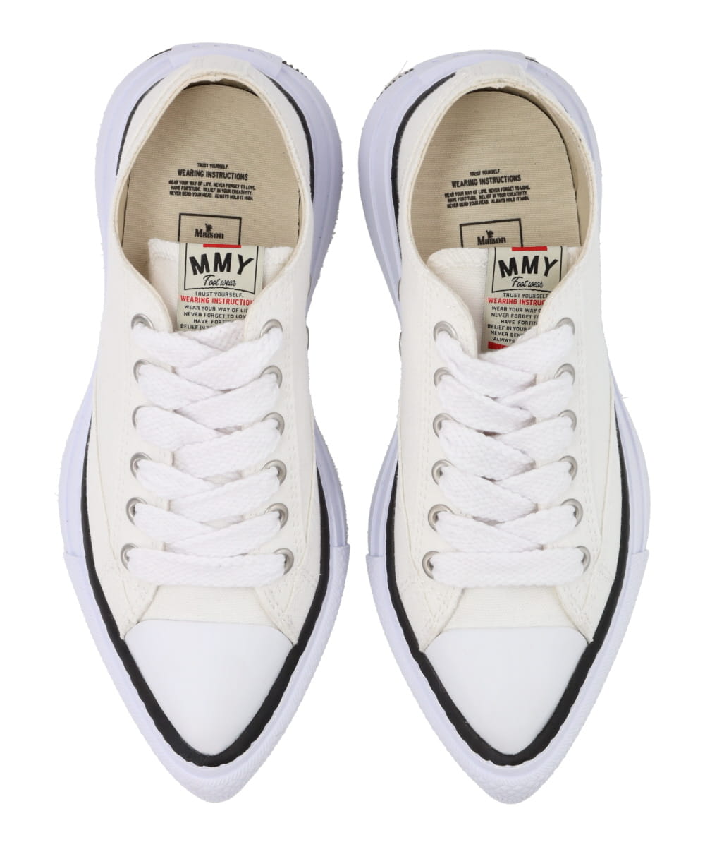 YUCCA/POINTED ORIGINAL SOLECANVASLOW-TOP SNEAKER