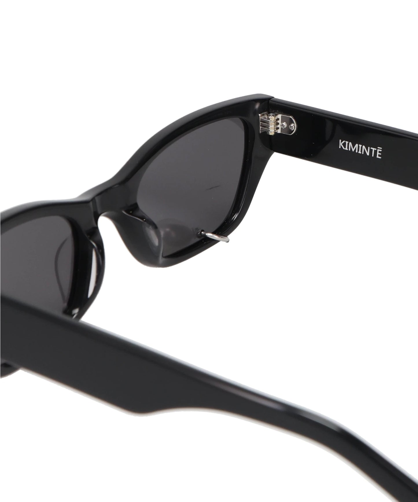 PEARL TEAR CAT-EYE SUNGLASSES