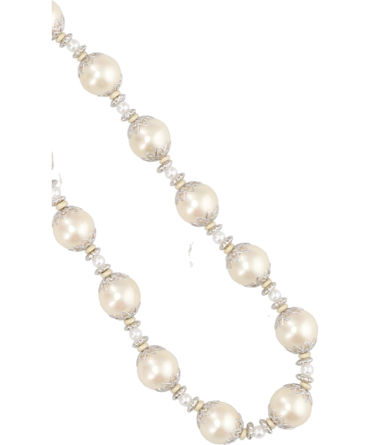 METAL BEADS PEARL NECKLACE