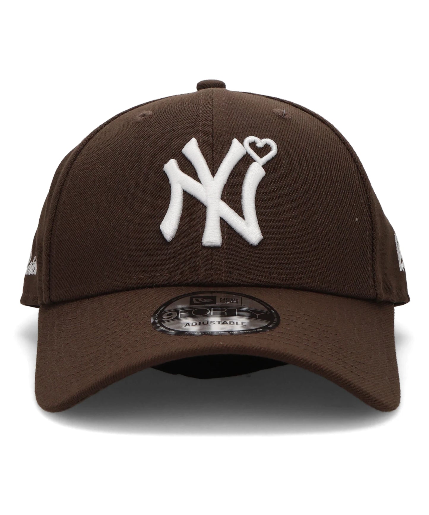 x NEWERA YANKEES CAP BRW