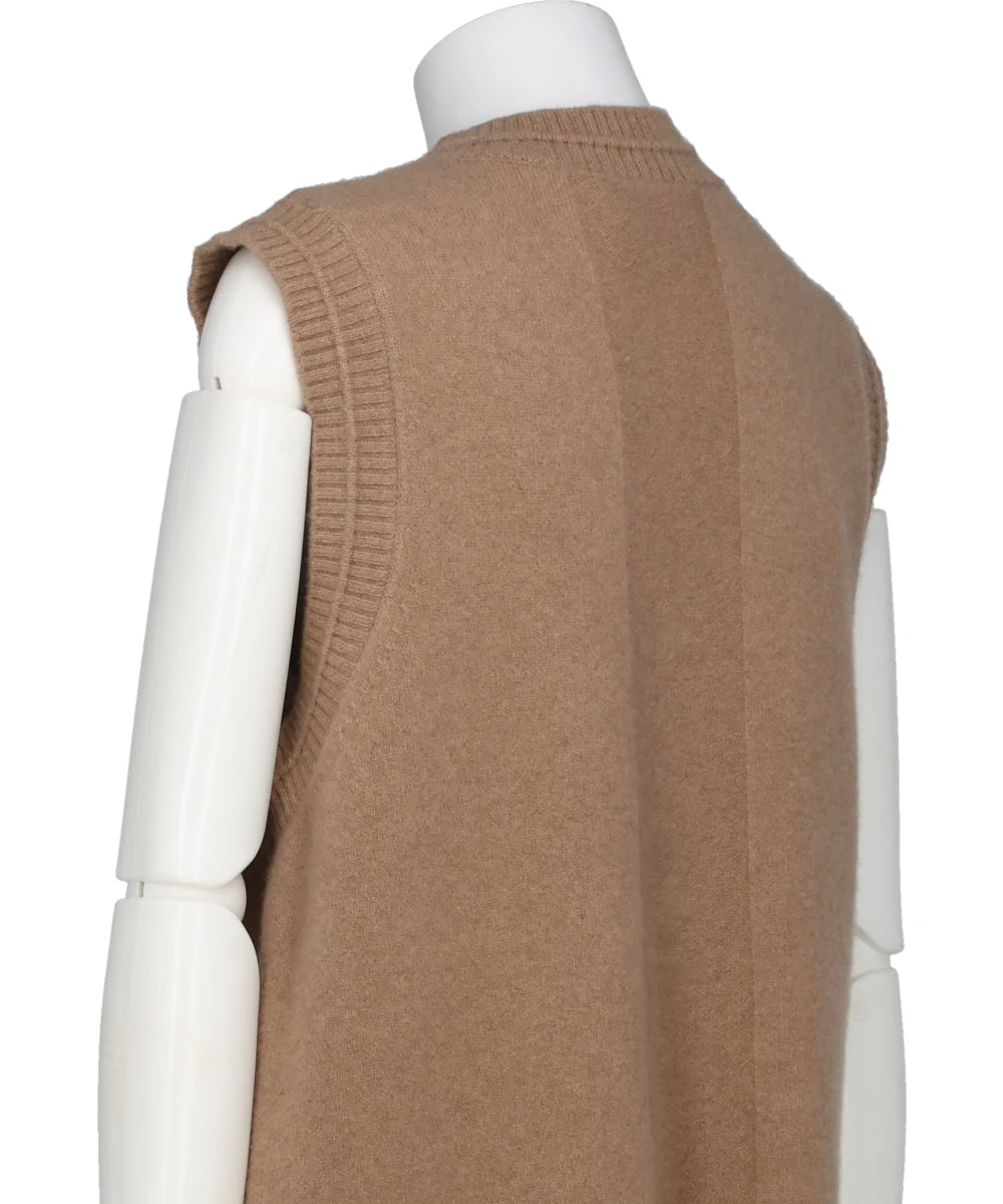 KNIT VEST W/ PEARL BUTTONS