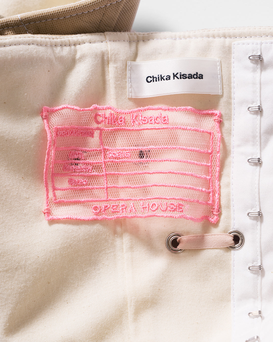 Designer:Chika Kisada