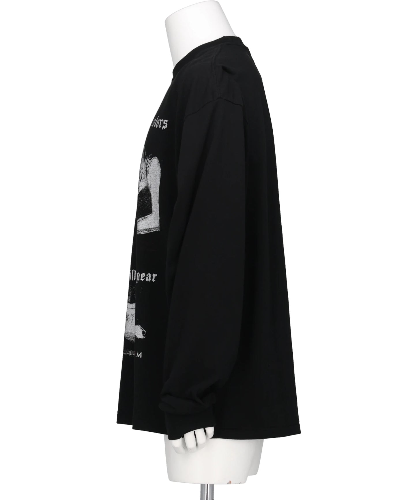 “ALL AROUND YOU” LONG-SLEEVE T-SHIRT