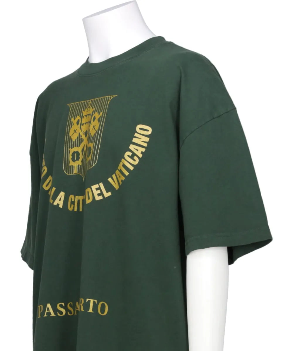 PASSPORT TEE.