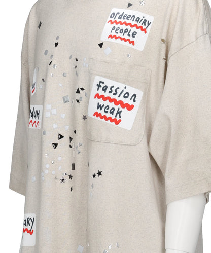 EMBELLISHED STICKER TEE
