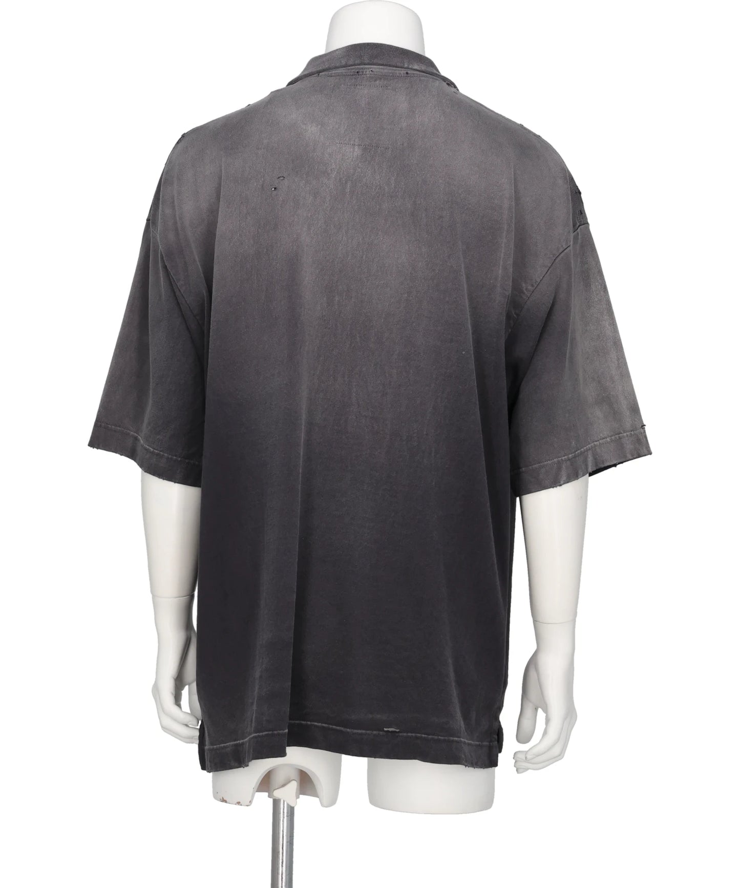 SUN FADED COLLARED TEE