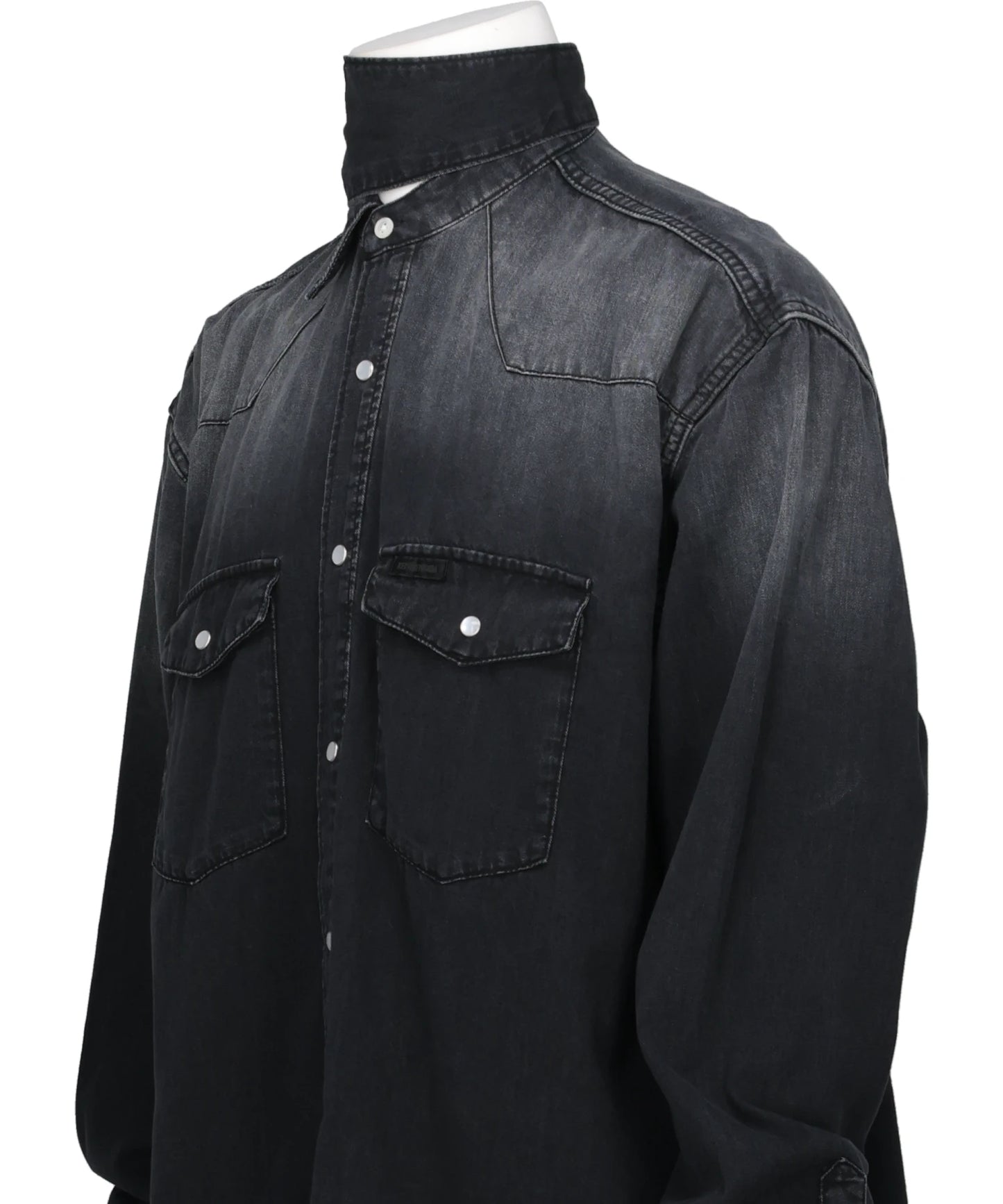 DENIM LONG COLLAR SHIRT