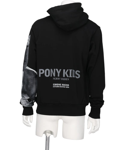 BOXY PONY KID PRINT HOODIE