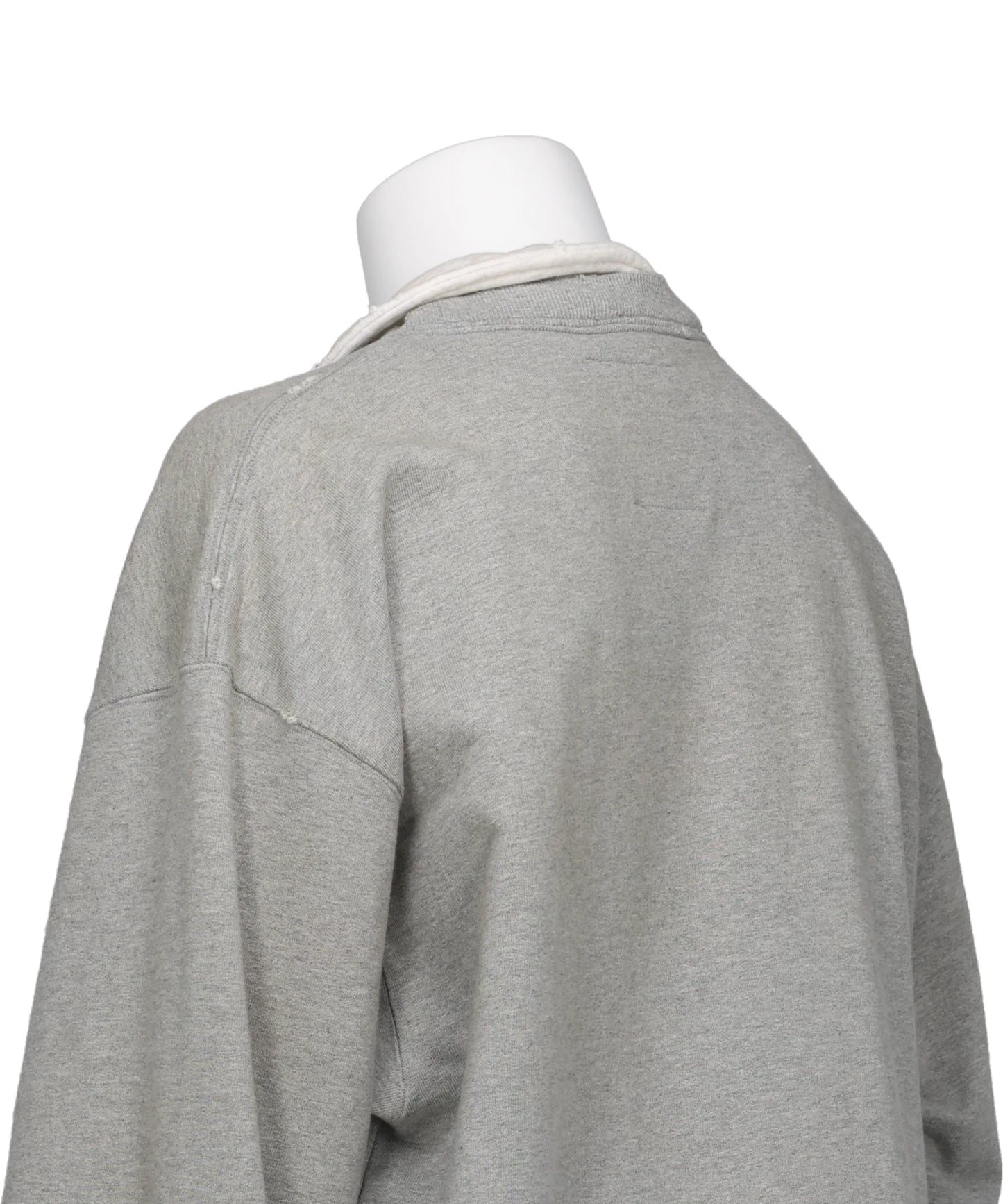 TRIPLE LAYERED PULLOVER