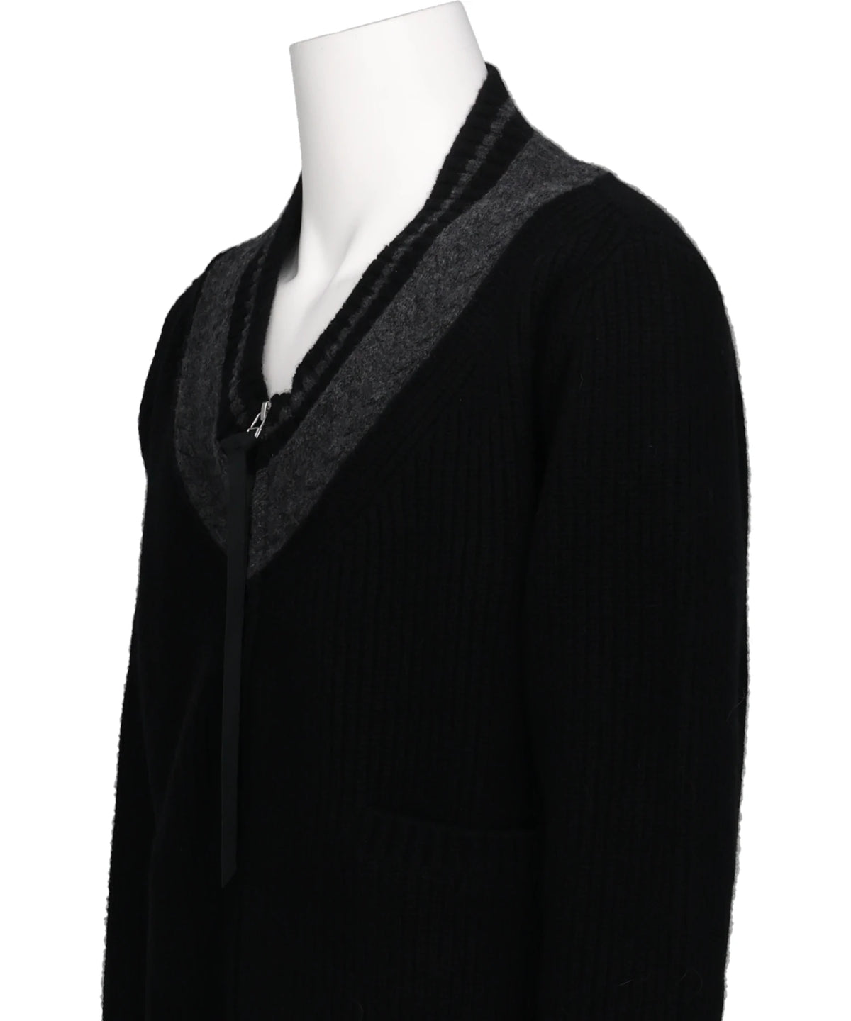 CABLE KNIT CARDIGAN