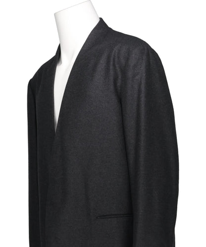 COLLARLESS JACKET