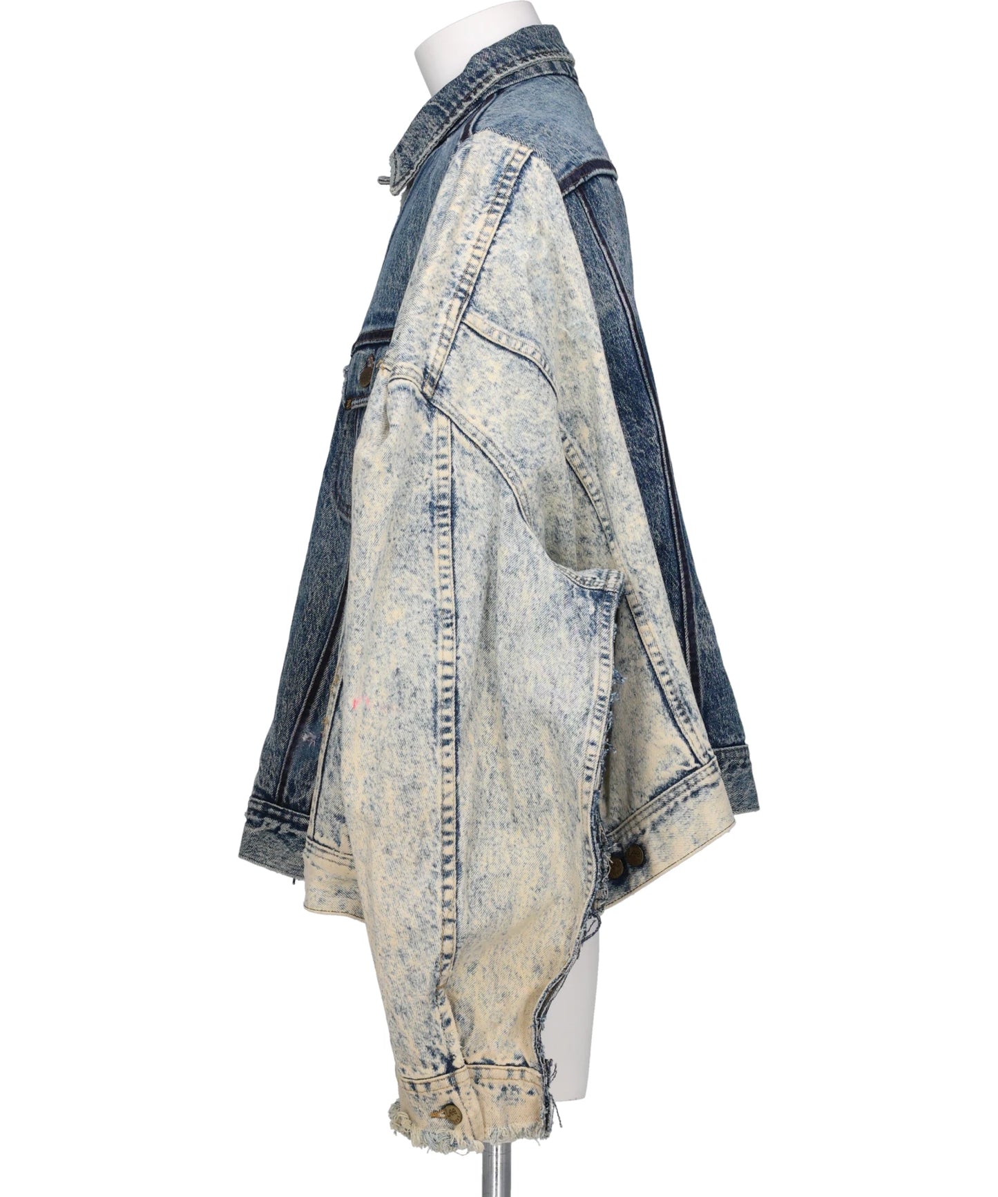 SLIDE DENIM JACKET