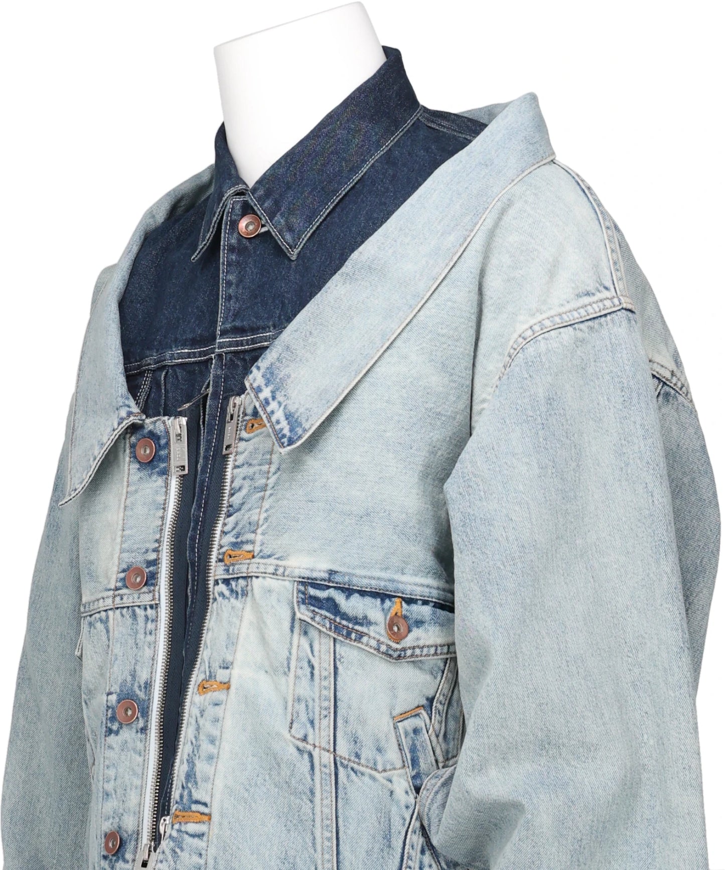 TWO-IN-ONE DENIM JACKET