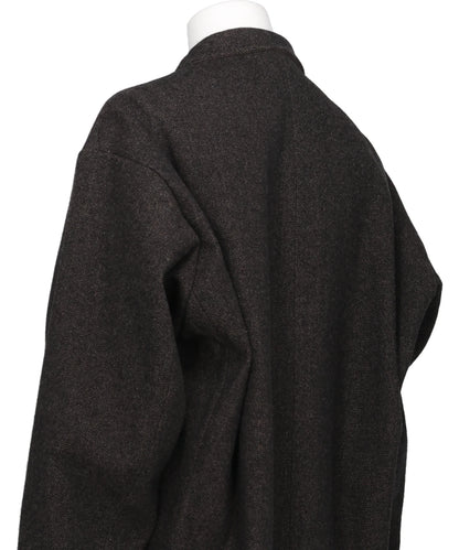 SHIFTED SHOULDER COAT