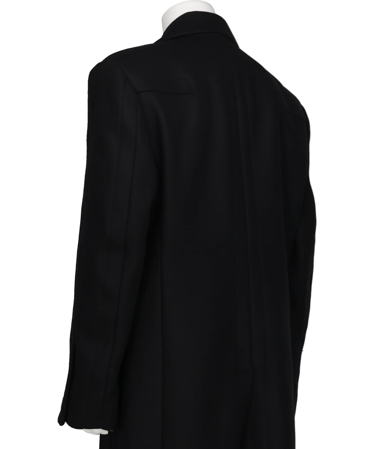 TAILORED FIT WOOL COAT