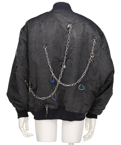 KEY CHAIN DECORATED BOMBER JACKET