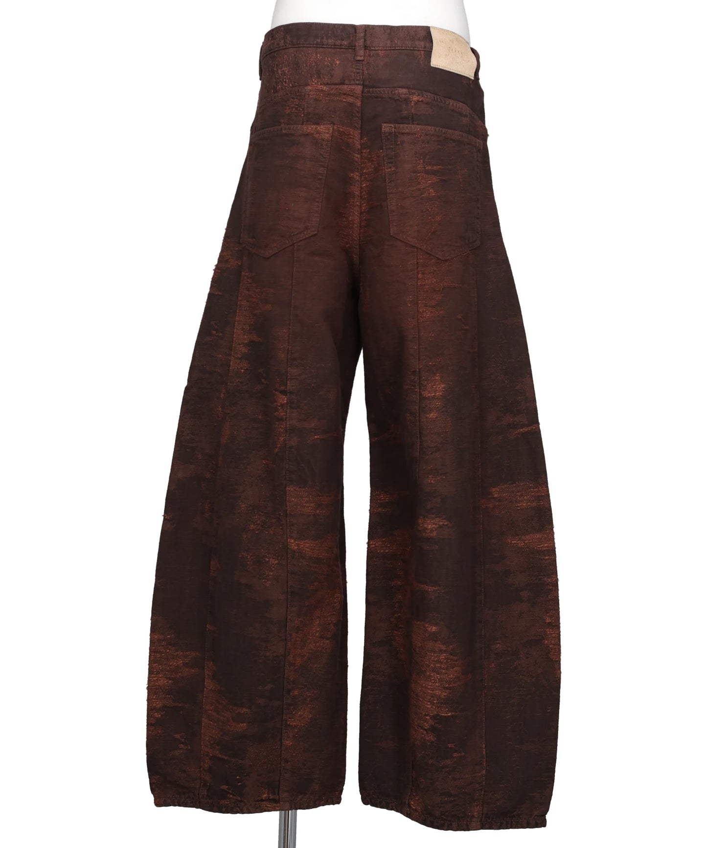 DENIM CURVED PANTS
