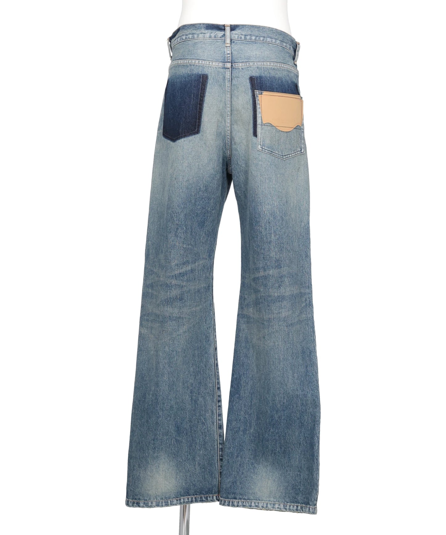 FLARE TAPERED JEANS