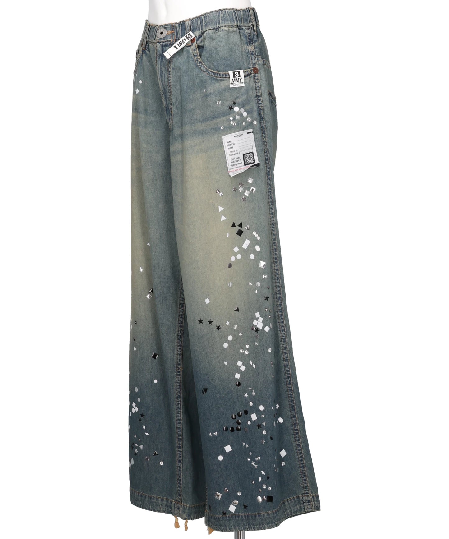 EMBELLISHED JEANS