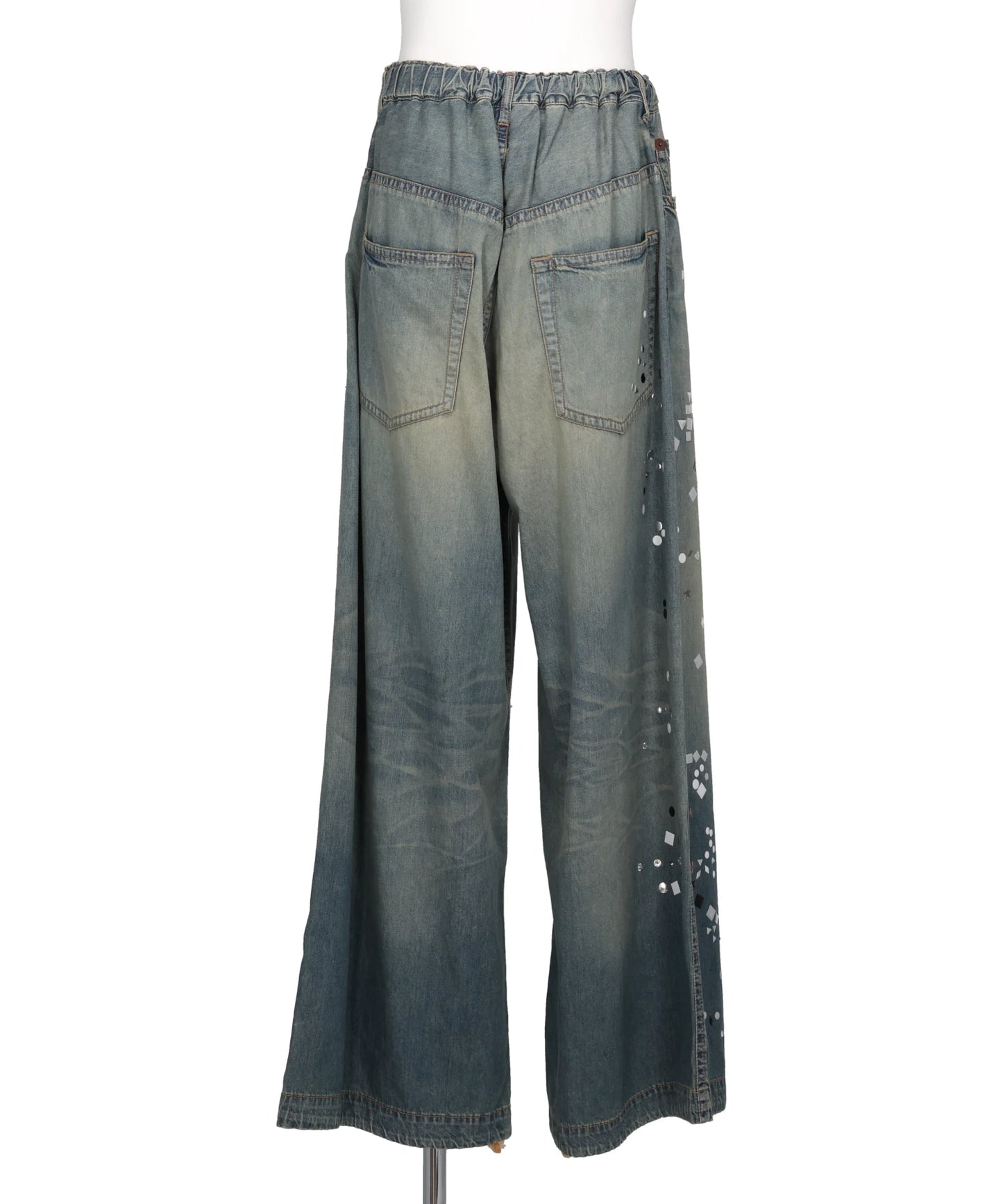 EMBELLISHED JEANS
