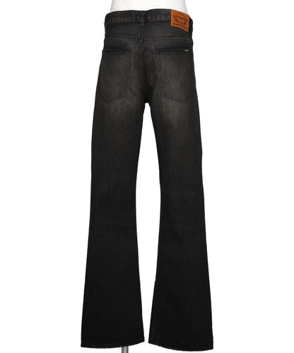 DISTRESSED SLIM BOOTCUT JEANS