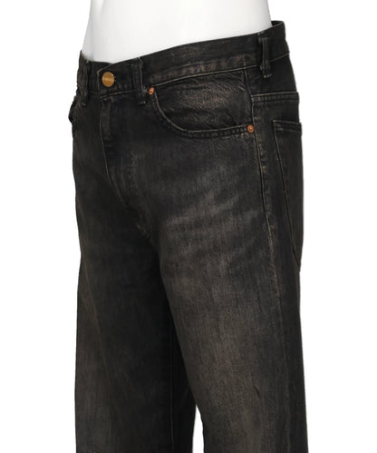 DISTRESSED SLIM BOOTCUT JEANS