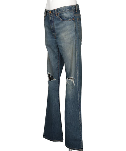 DISTRESSED SLIM BOOTCUT JEANS