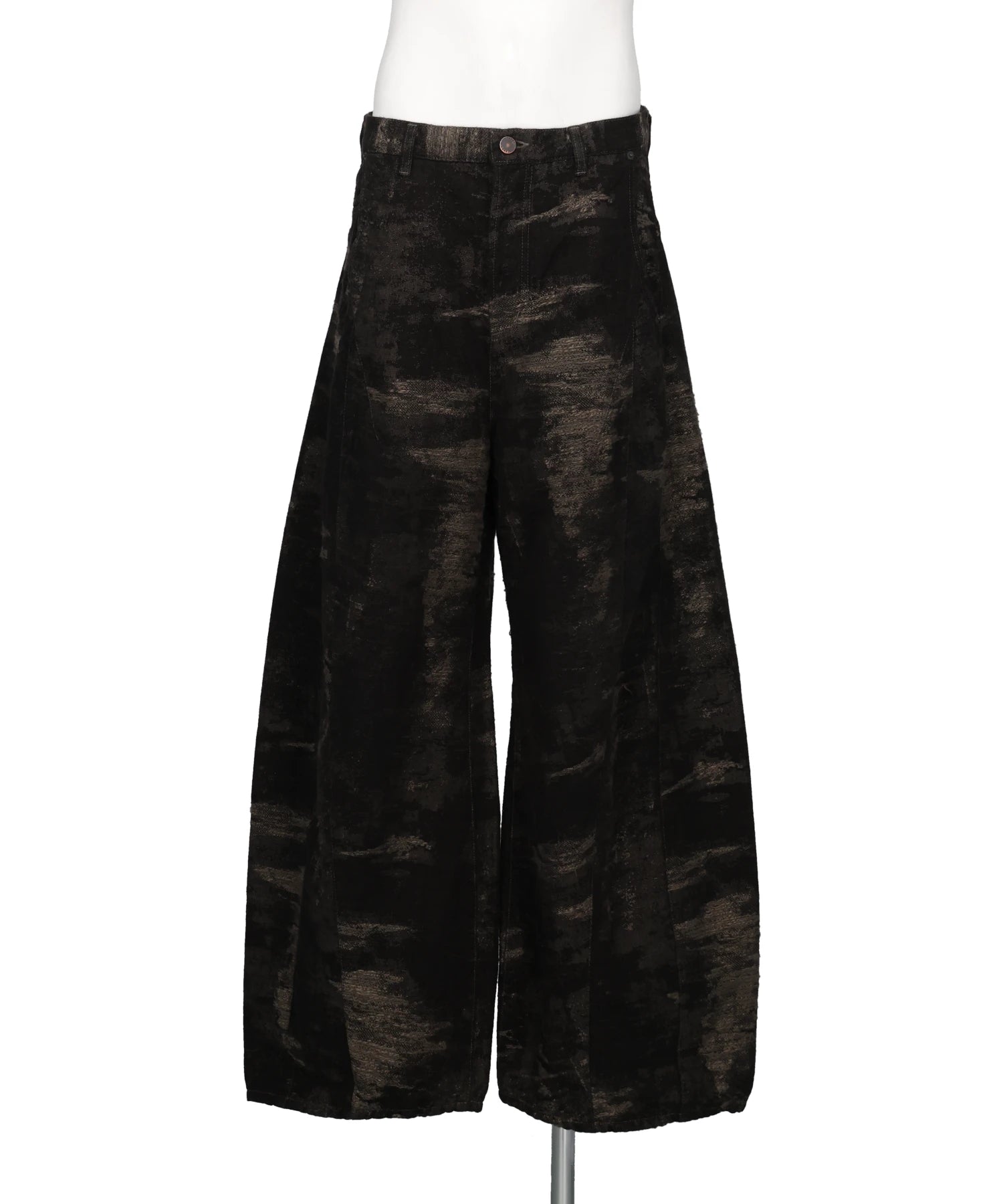 TAAKK(ターク)DENIM CURVED PANTS