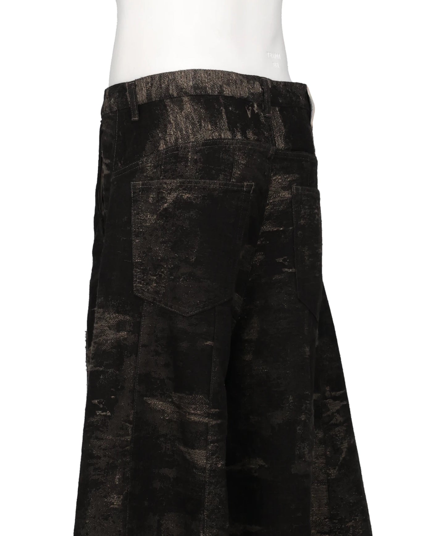 DENIM CURVED PANTS