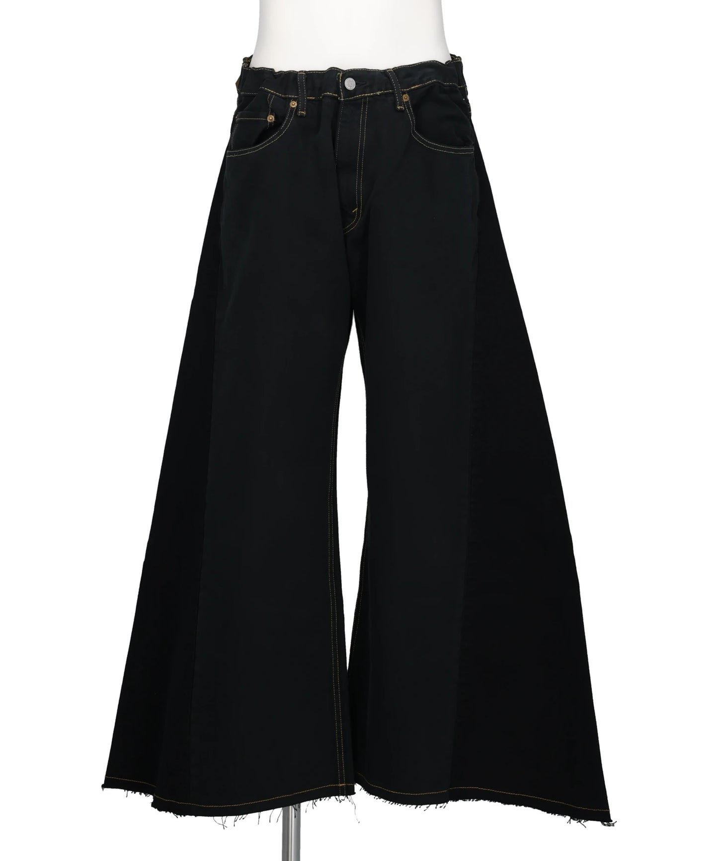 RequaL≡(リコール)MIDWEST EXCLUSIVE RECRAFTBAGGY DENIM PANTS