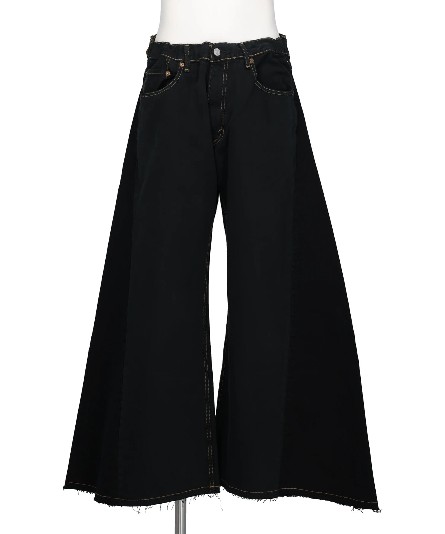 RequaL≡(リコール)MIDWEST EXCLUSIVE RECRAFTBAGGY DENIM PANTS